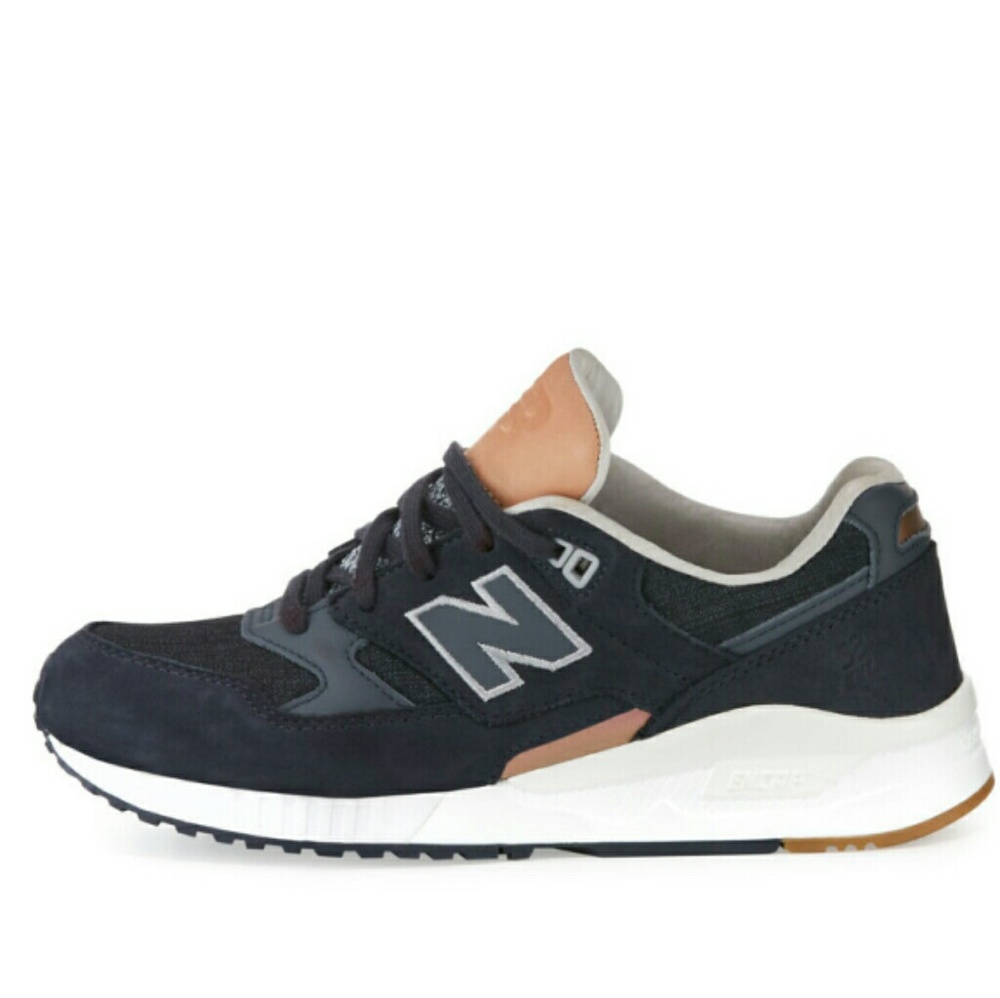 New Balance 530 In-Line Trainers - Picture 3 of 4